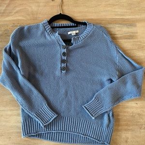 AMERICAN EAGLE blue half button sweater.